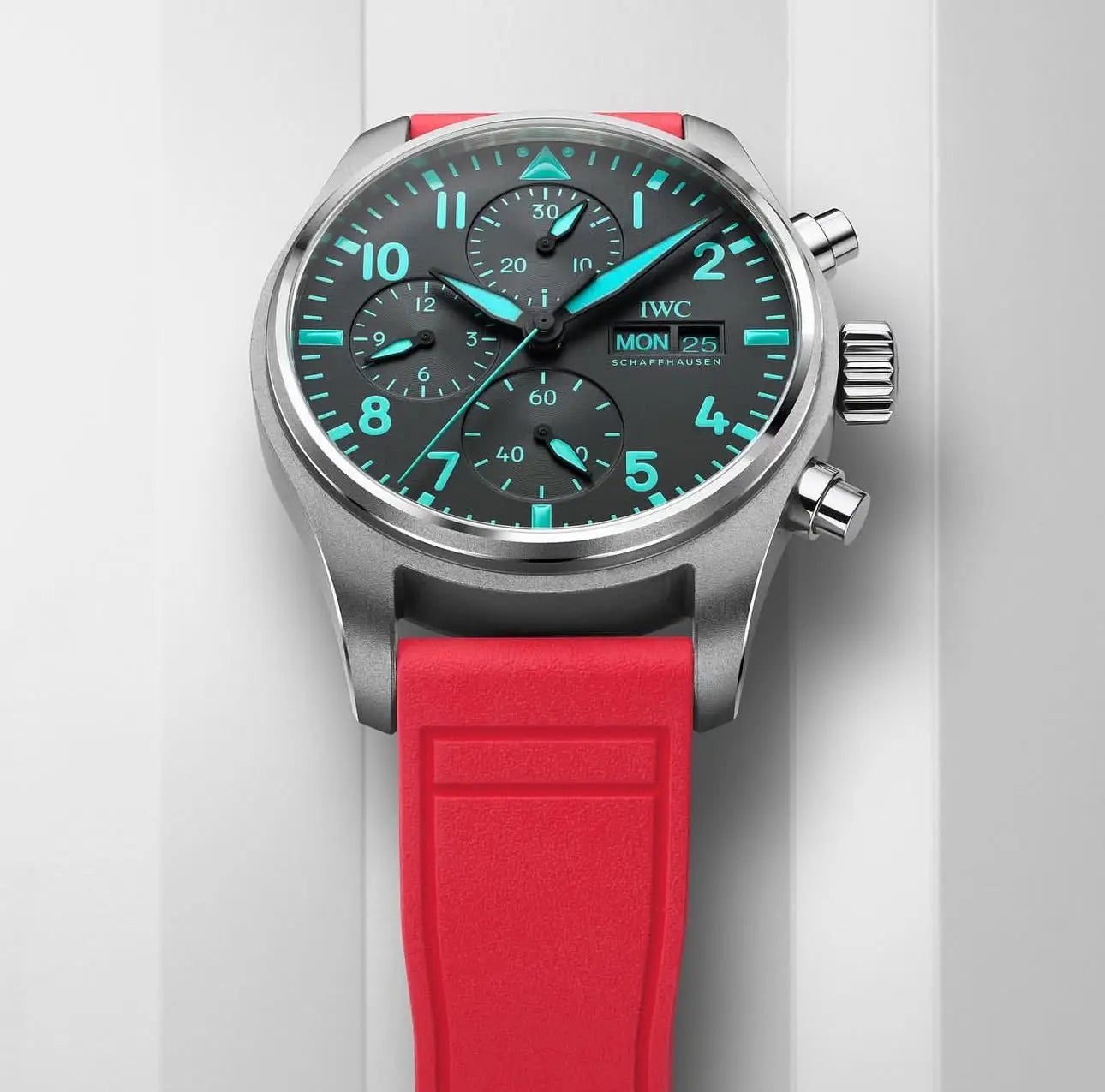 IWC Pilot’s Watch Chronograph 41 Edition “Mercedes-AMG PETRONAS” Formula One