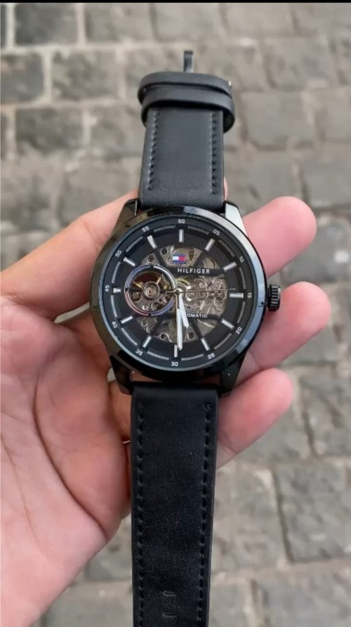 Tommy Hilfige r Automatic
