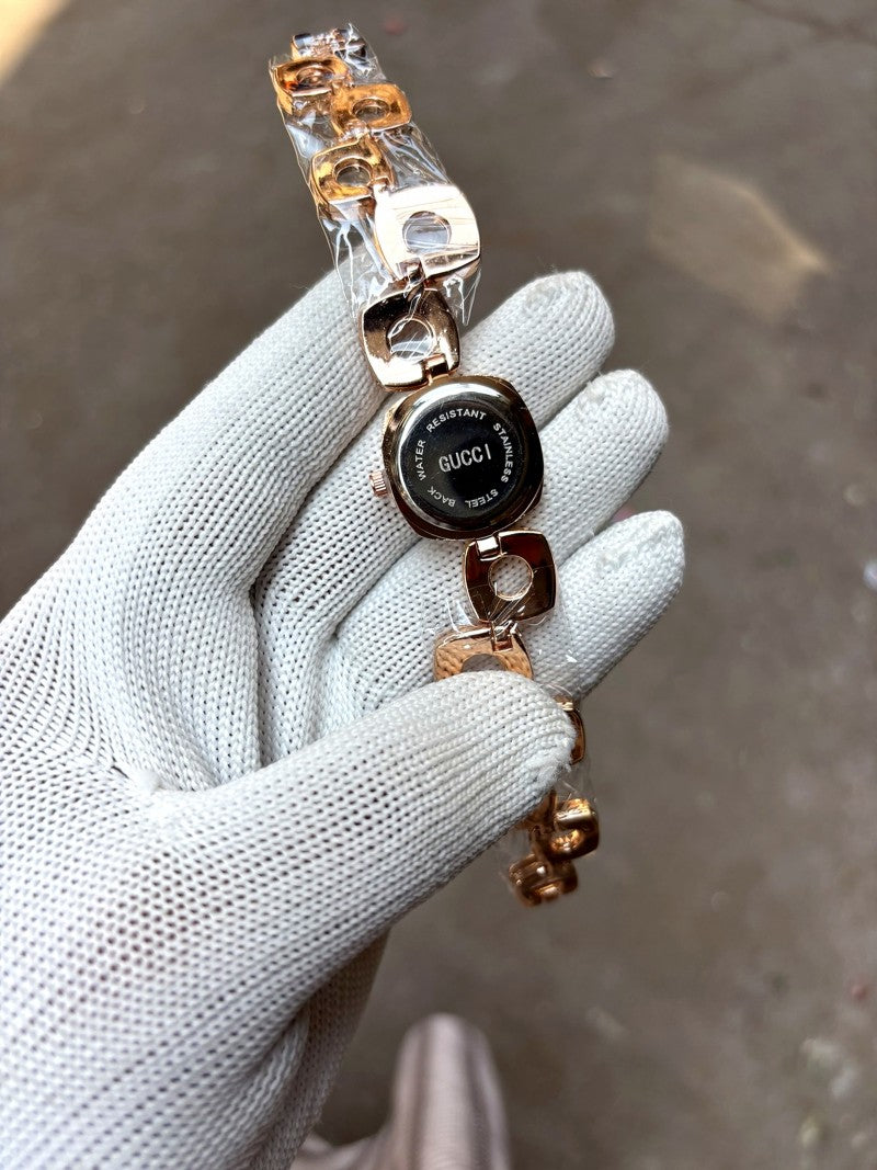 Gucci blue dial rose gold bracelet chain ladies watch