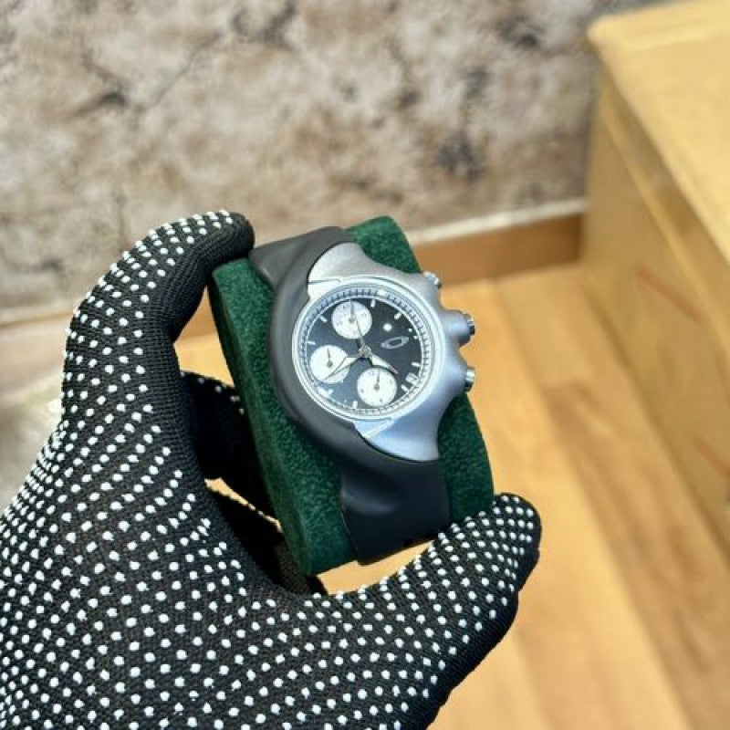 OAKLE_Y DETONATOR ALL WORKING QUARTZ ( 007 )