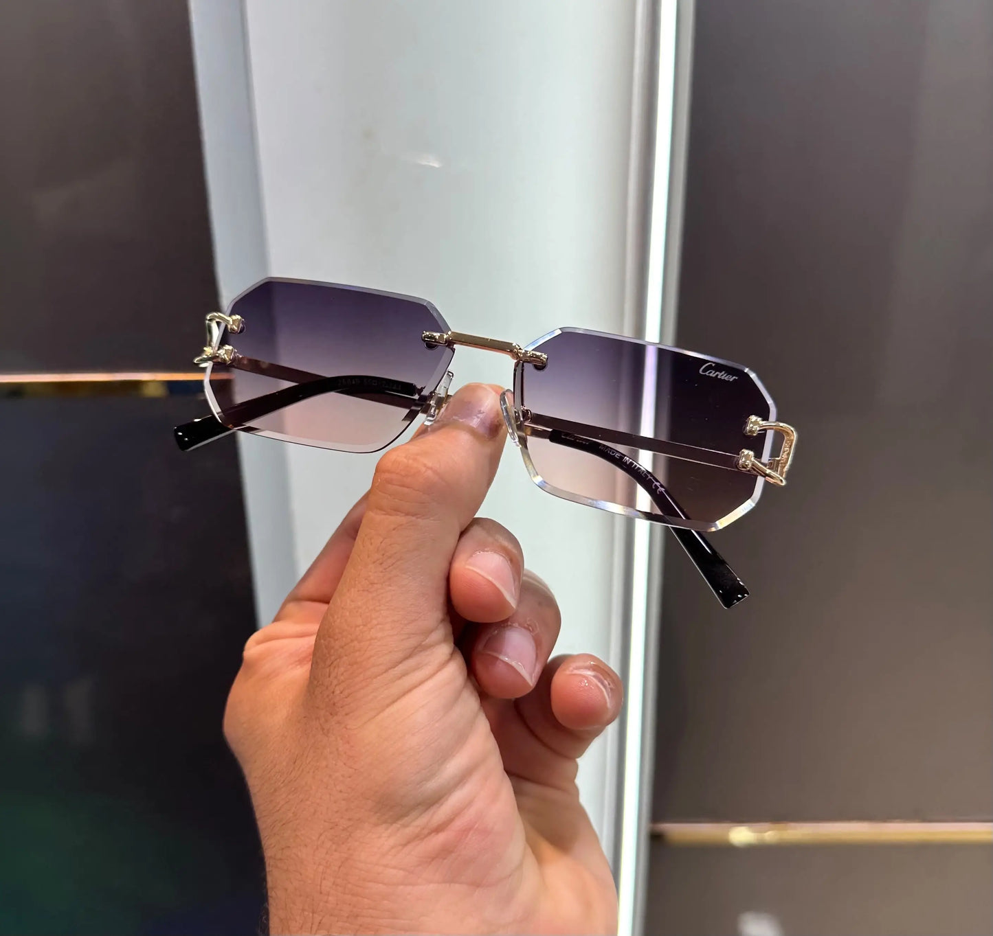 Cartie r Gold Multi Premium Shades 2649
