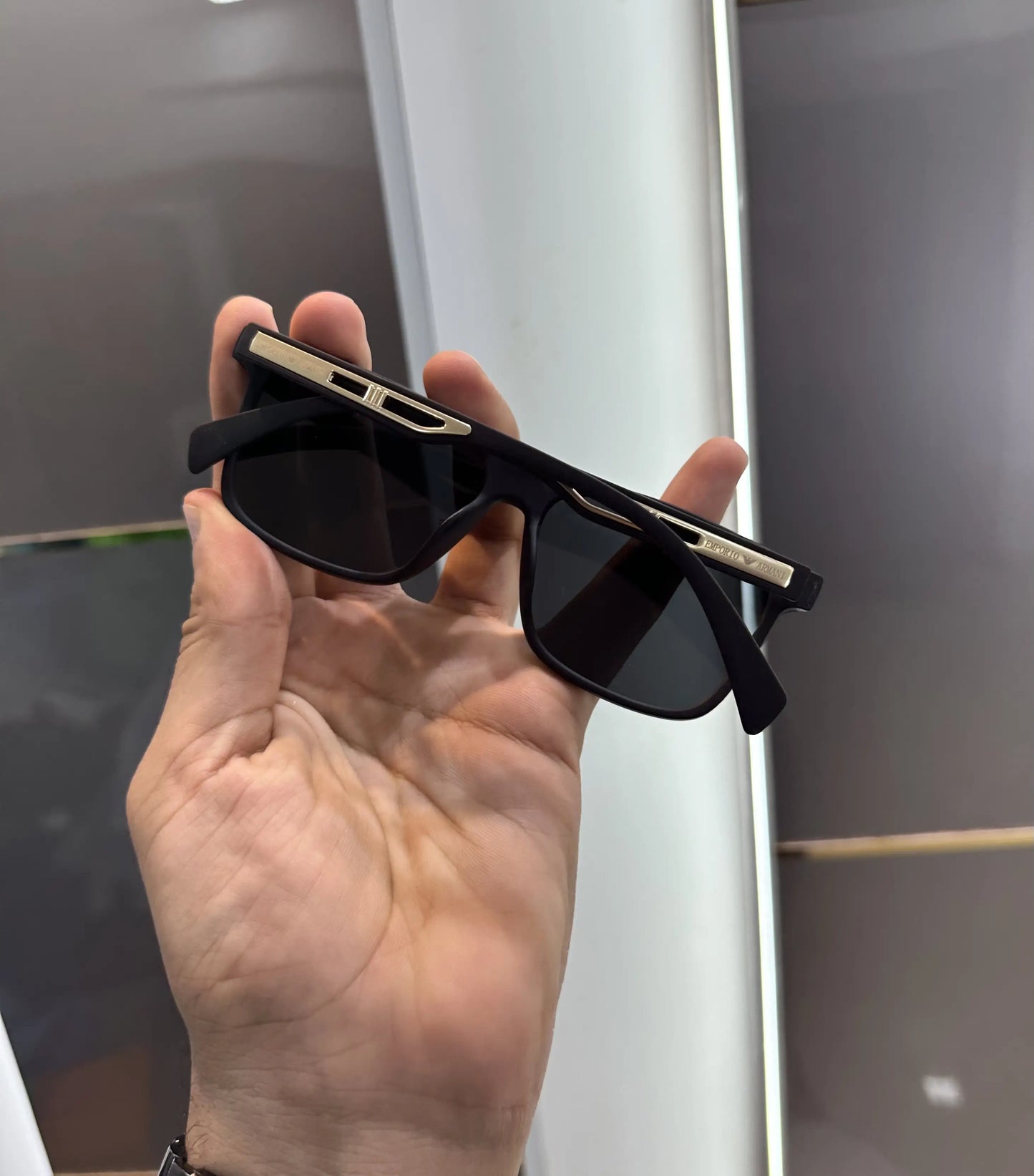 Emporio Arman i Gold Black Premium Shades 353