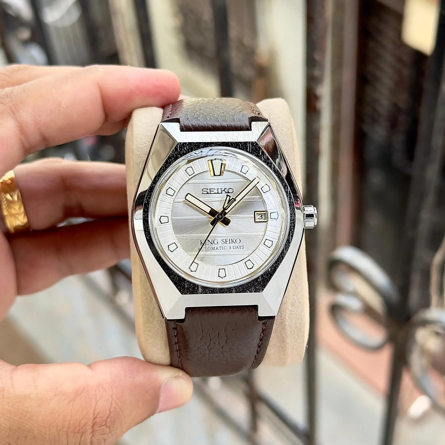 Seiko King Mens
