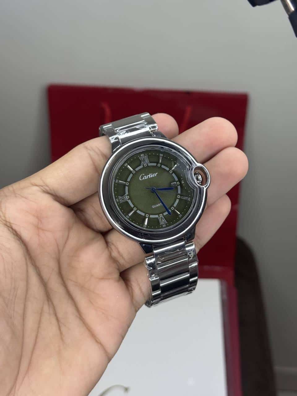 Cartie r Ballon Green Metal Quartz Premium Watch