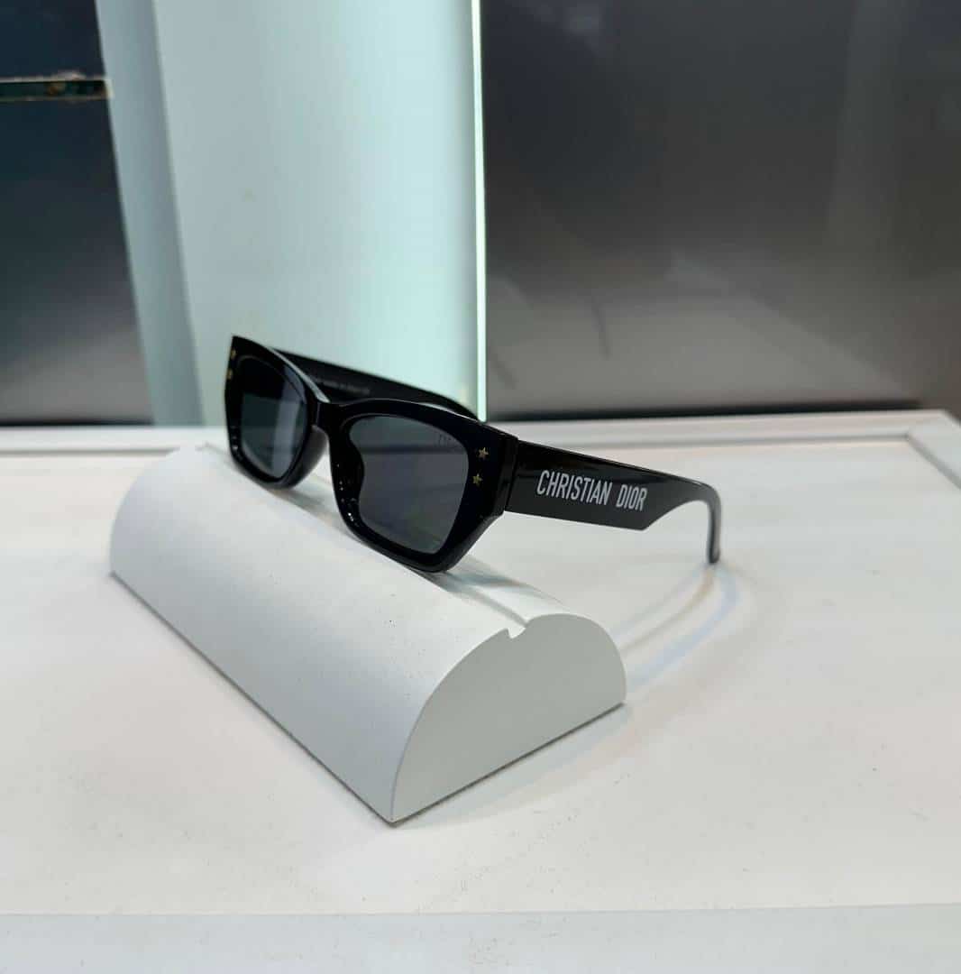 Christian Dio r All Black Star Edition Luxury Shade 3342