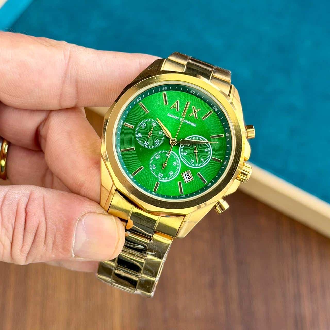 ARMANi_GOLD-GREEN
