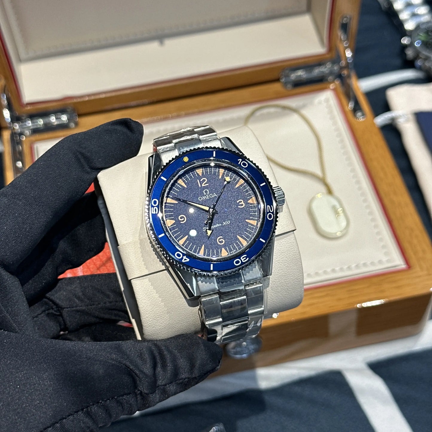 Omega Seamaster 300 Automatic