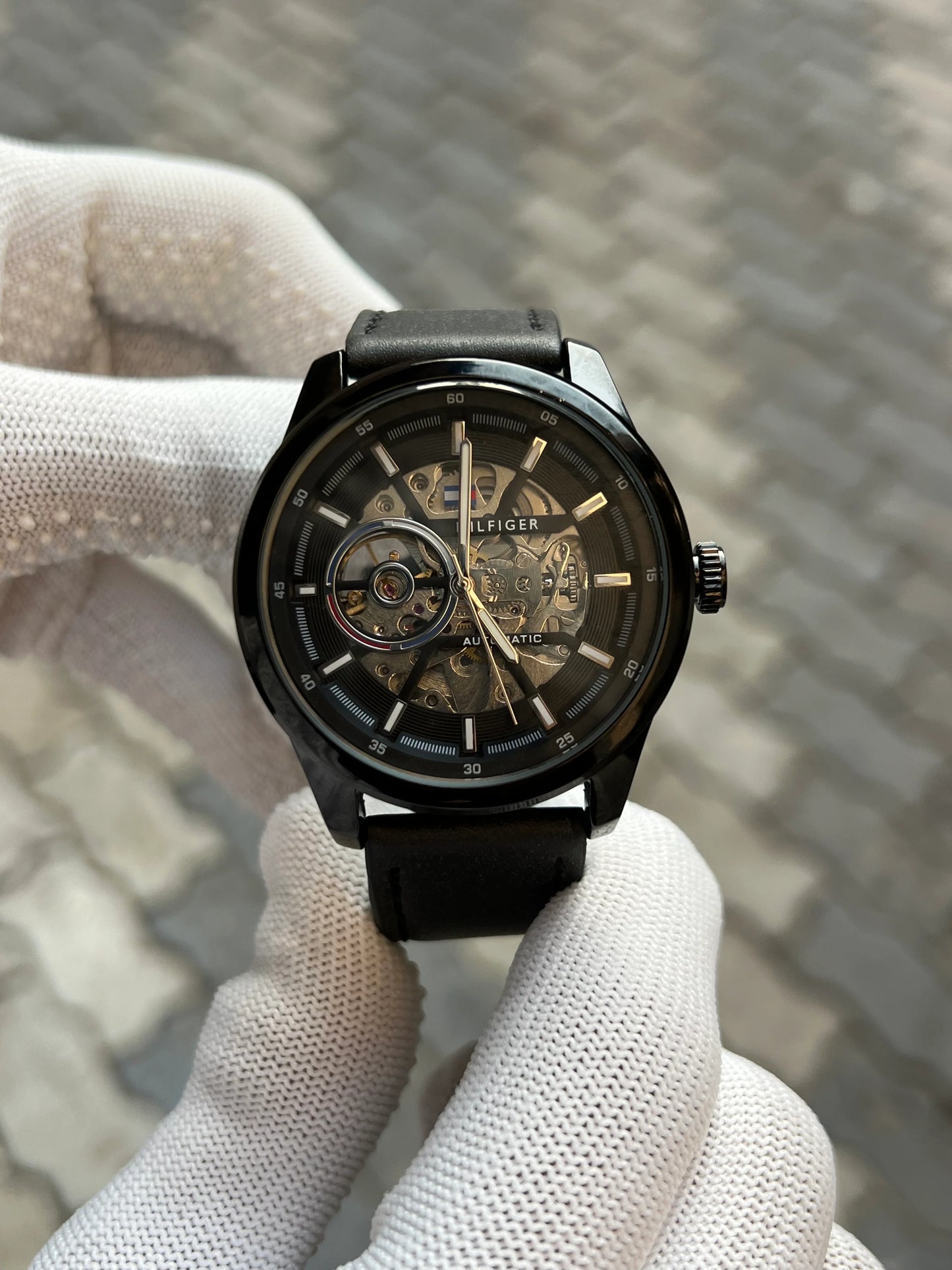 Tomm_y Hilfiger Automatic Black Leather