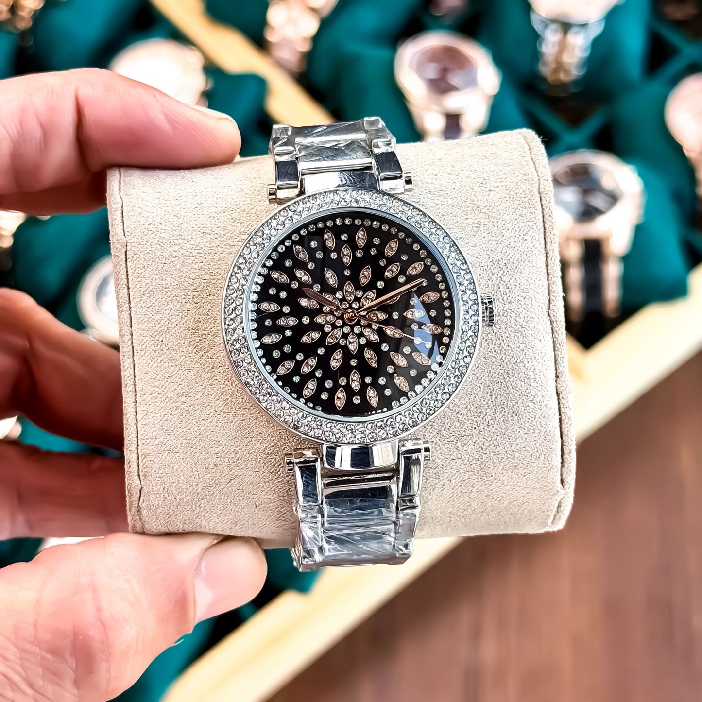 MICHAELKORS_LADIES_SILVER-BLACK