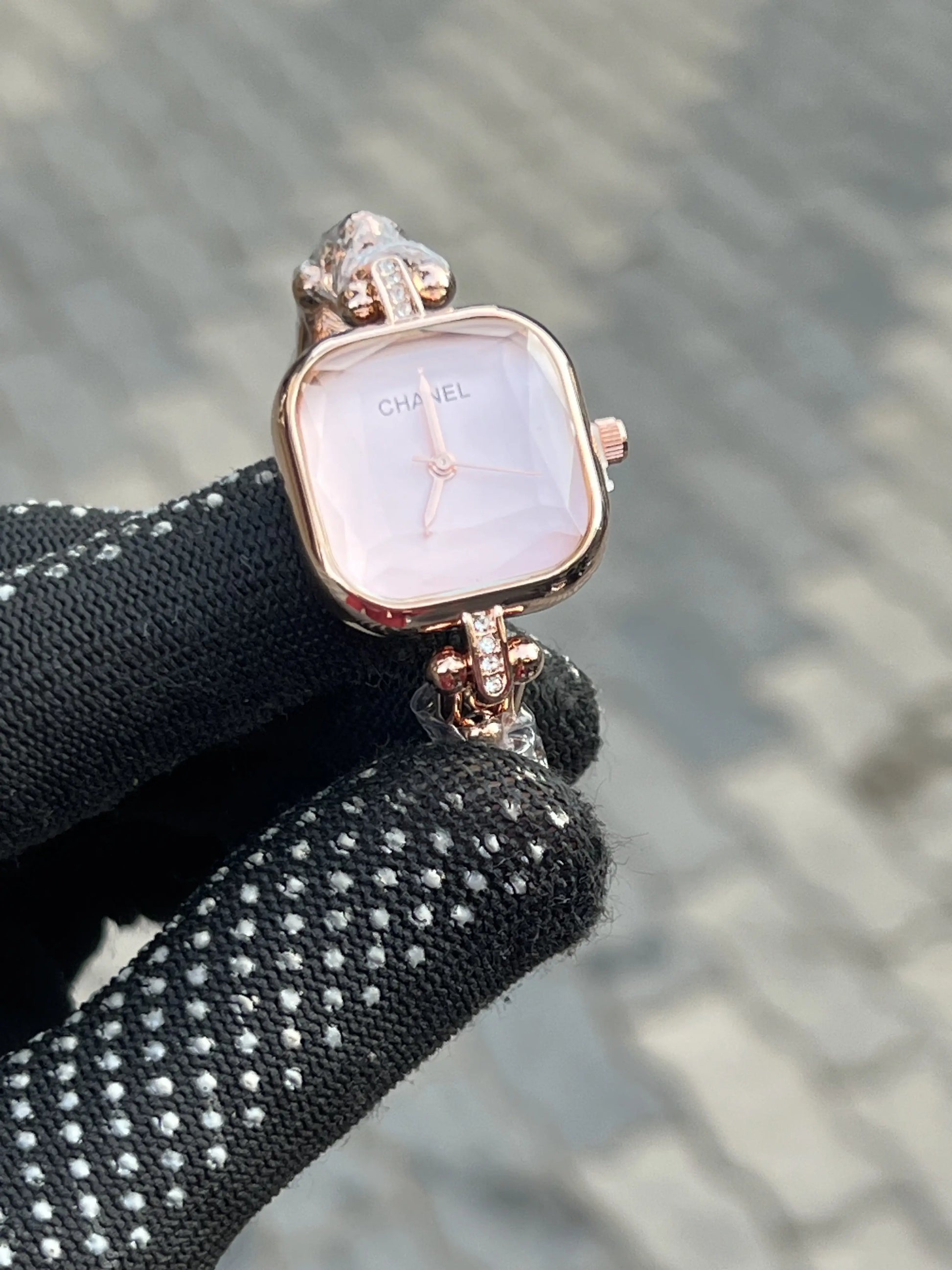 Channe_l Rose Gold Pink