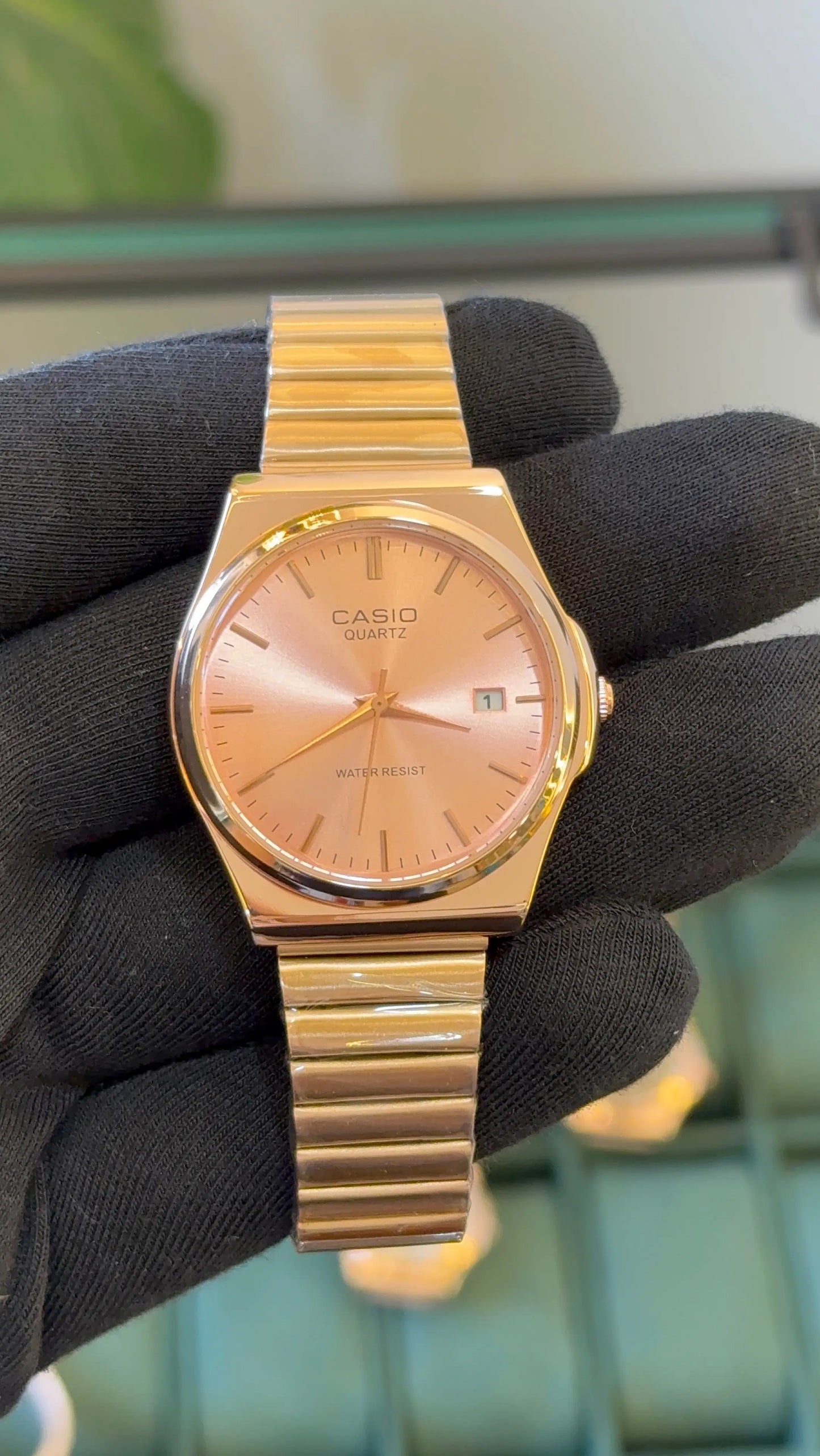 CASIO Rosegold dial