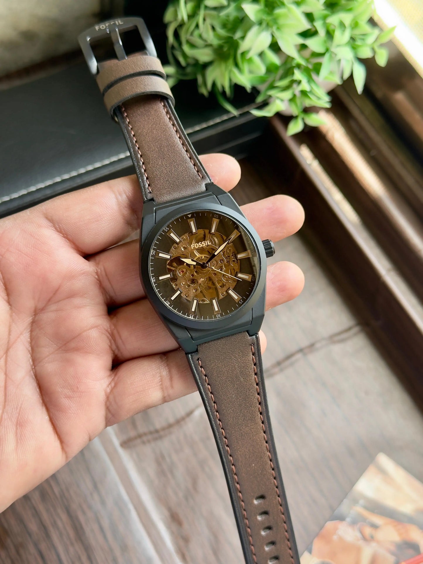 fossil auto