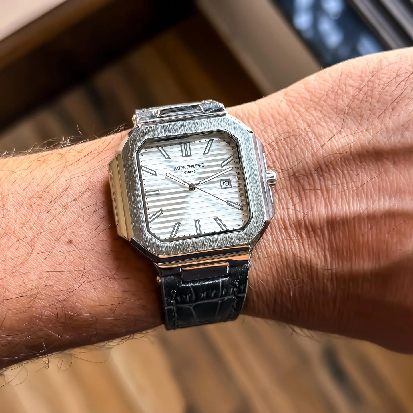 PATEK_PHILIPPE_SILVER_WHITE