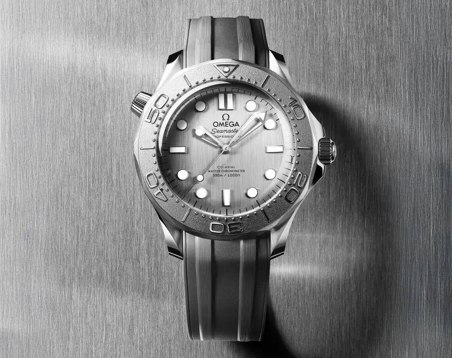 Omeg_a Seamaster Diver 300M Beast Grey