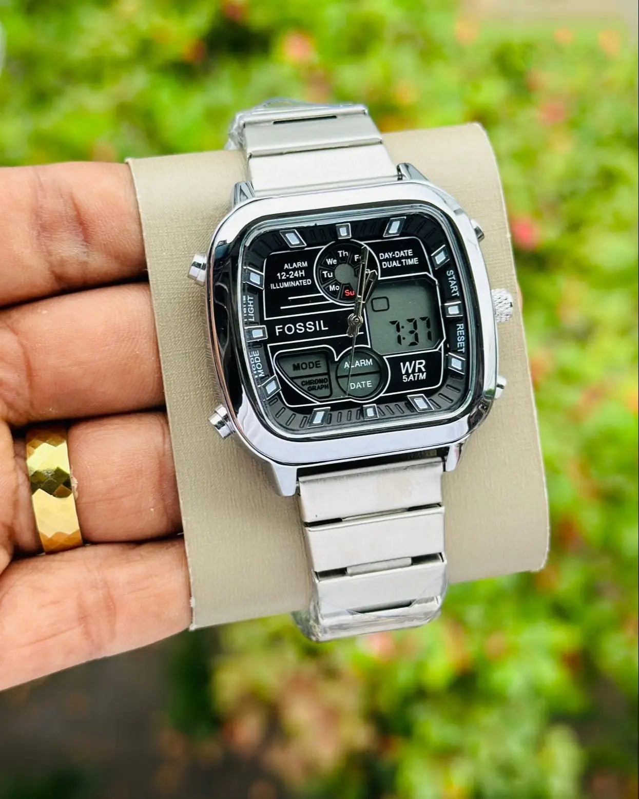 Fossil Retro Digital
