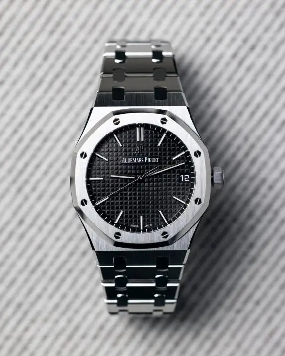 Audemar_s Piguet Royal Oak Quartz Silver-Black