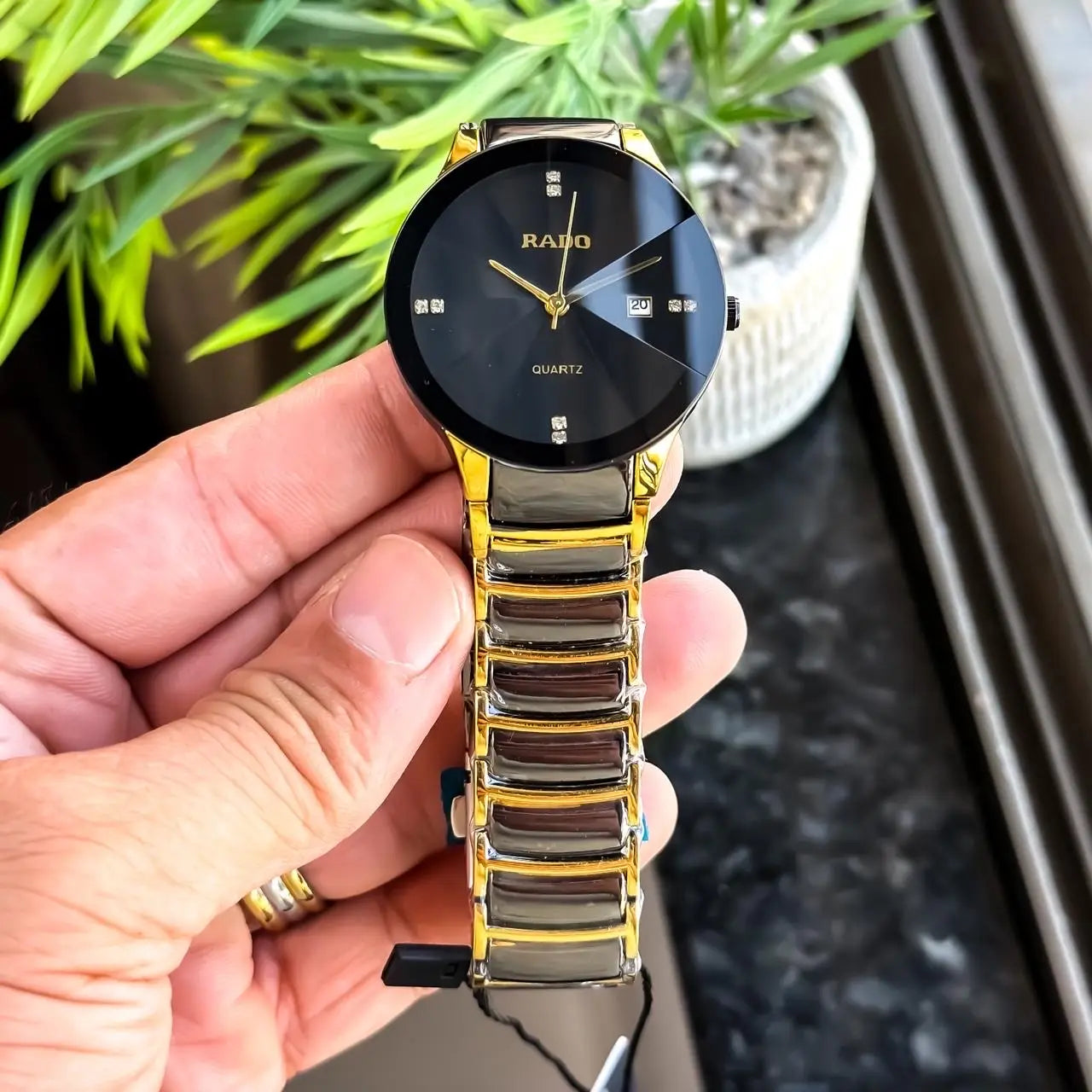 RADO_JUBLIE_GOLD-BLACK