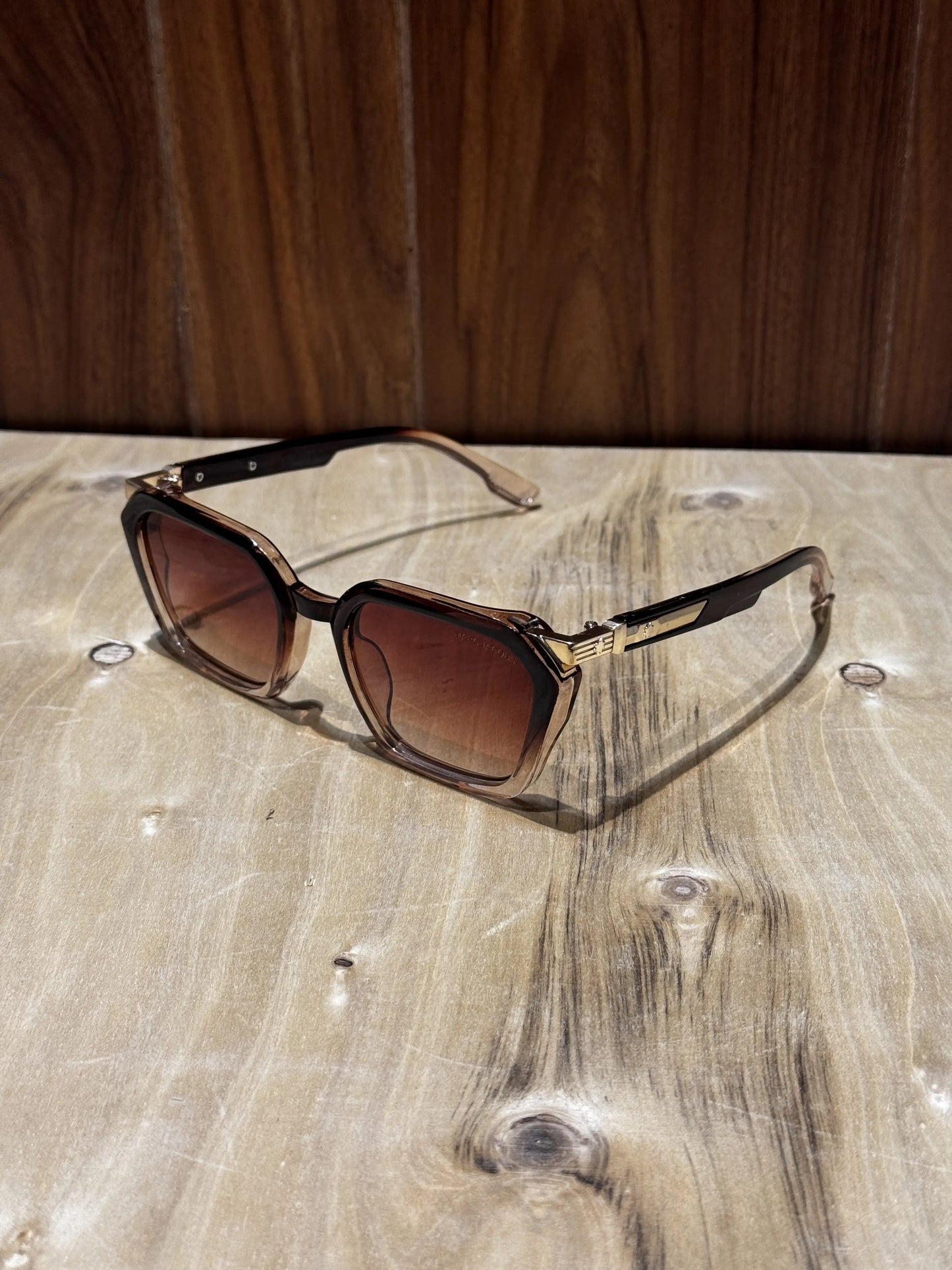 Marc Jacobs Gold Brown Premium Shades 2019