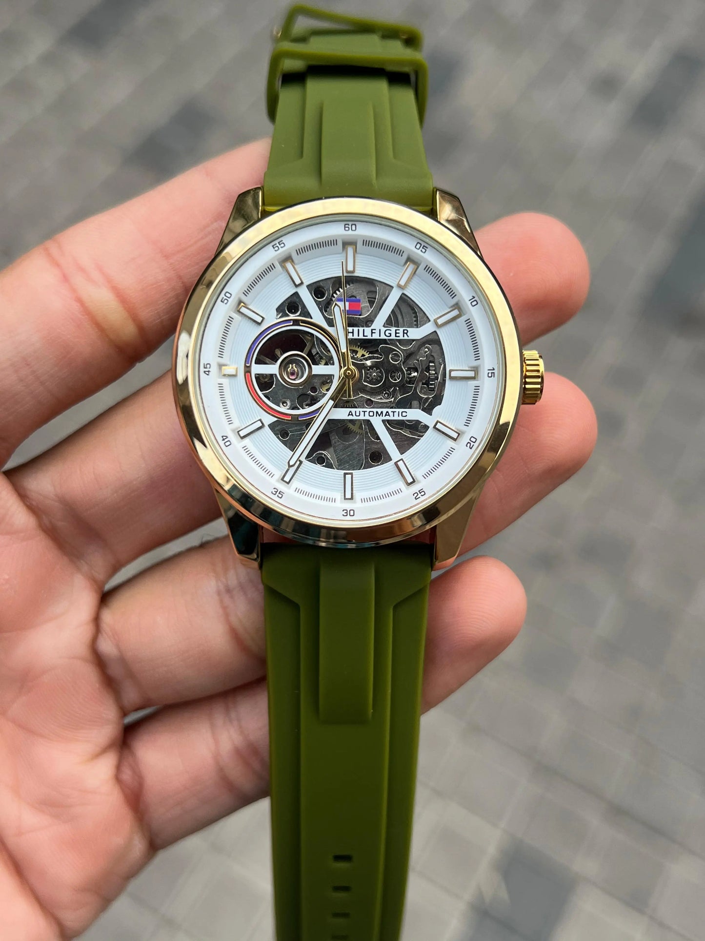 Tomm y Hilfiger Automatic Silicone