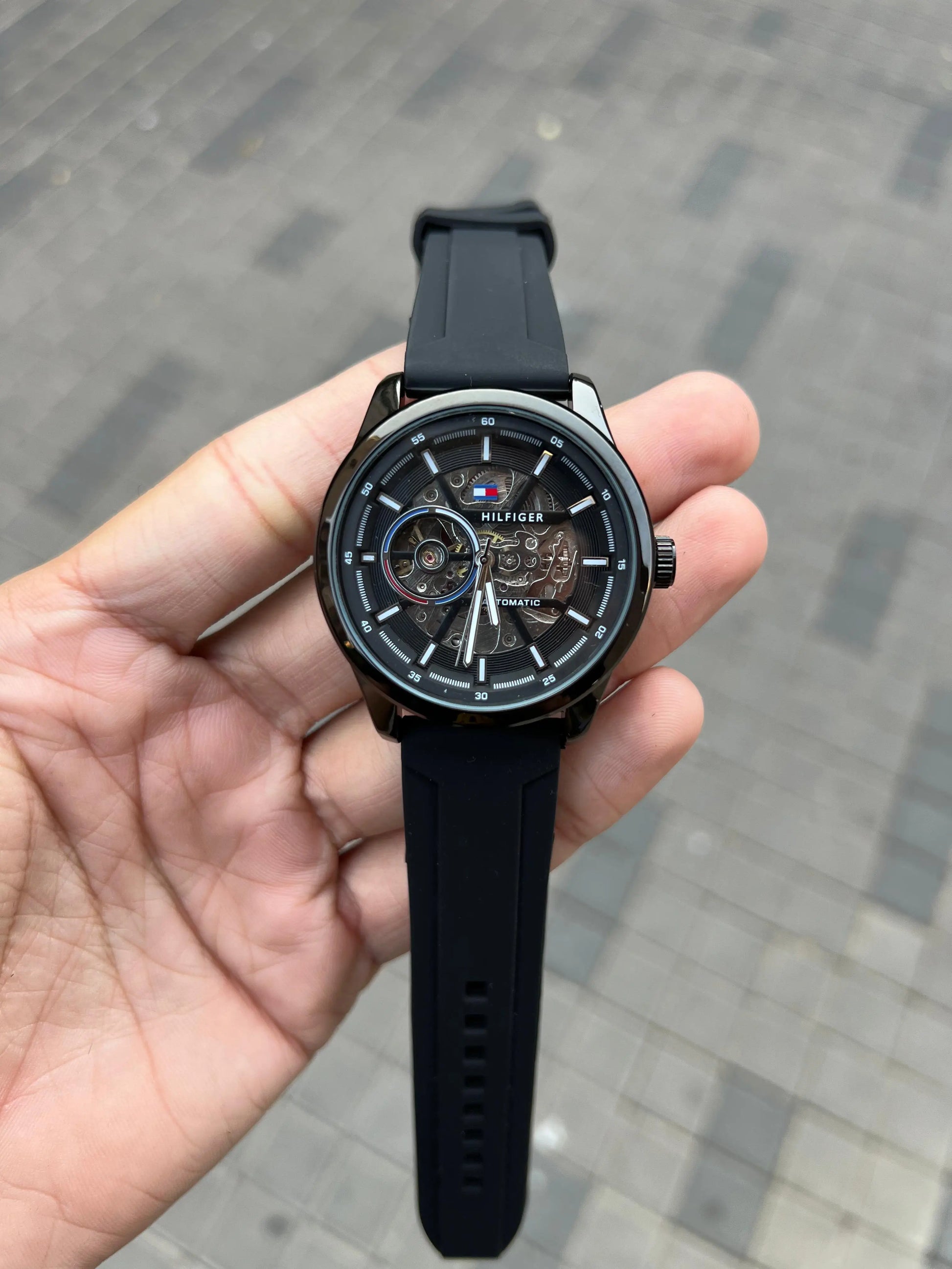 Tomm y Hilfiger Automatic Silicone