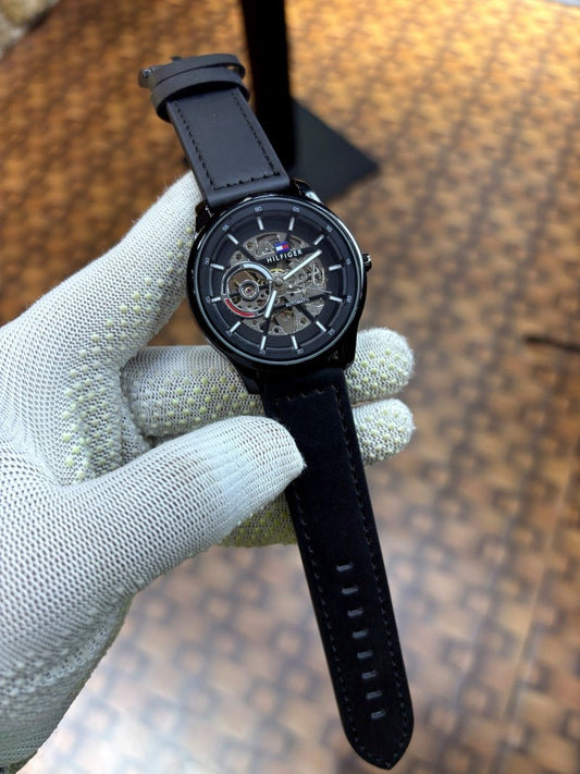 Tommy Hilfiger Automatic Leather Belt