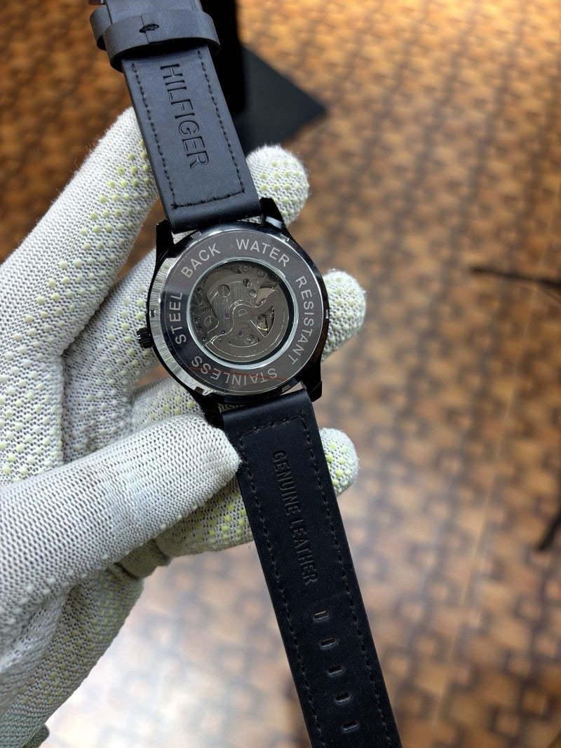 Tommy Hilfiger Automatic Leather Belt
