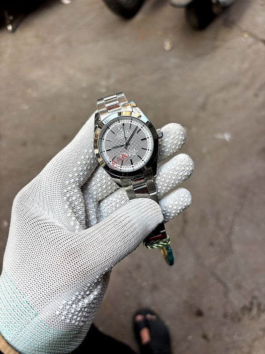 Rolex oyster perpetual datejust inspired white textured dial smooth movement quartz