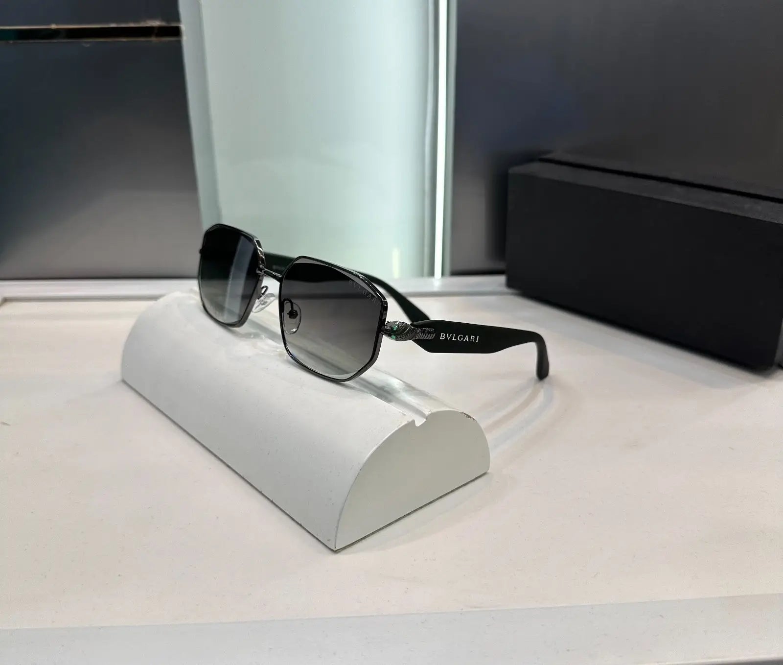 Bvlgari All Green Premium Shades 580