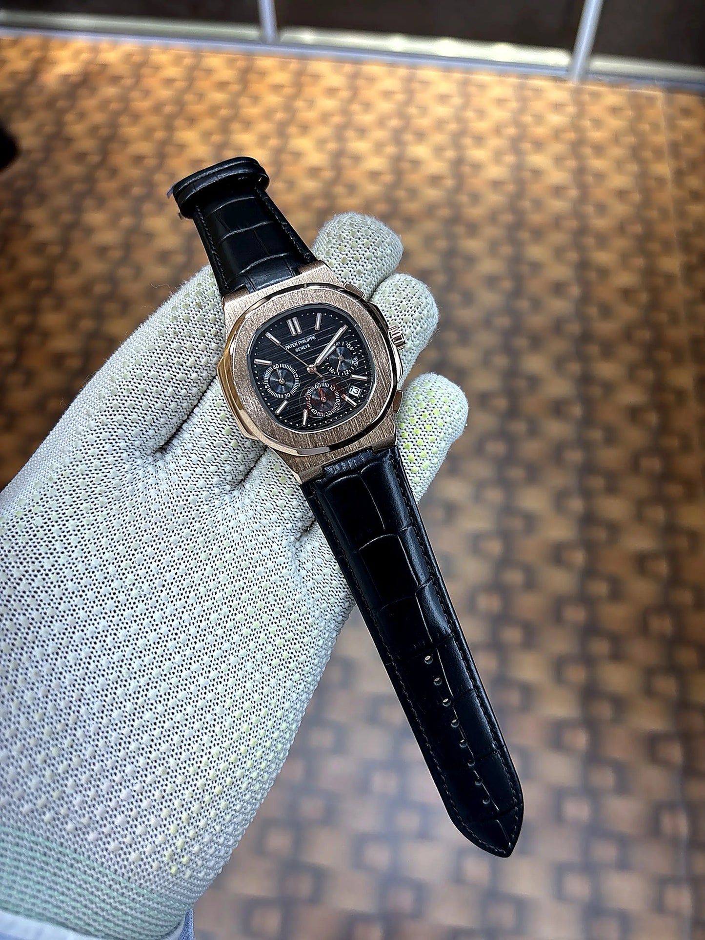 Patek phillpe Nautilus 5712R 001