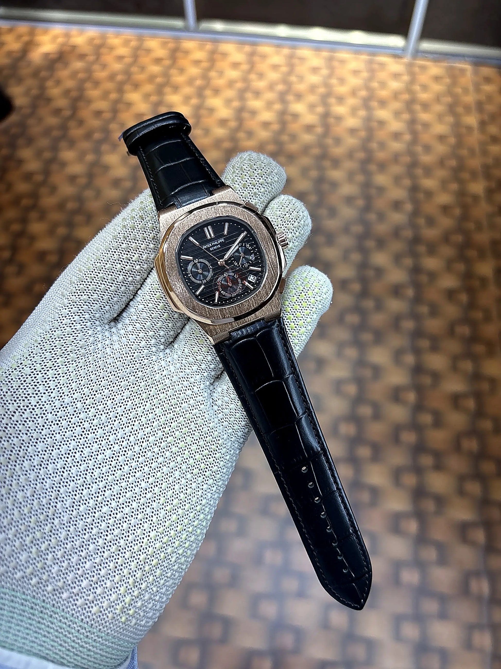 Patek phillpe Nautilus 5712R 001