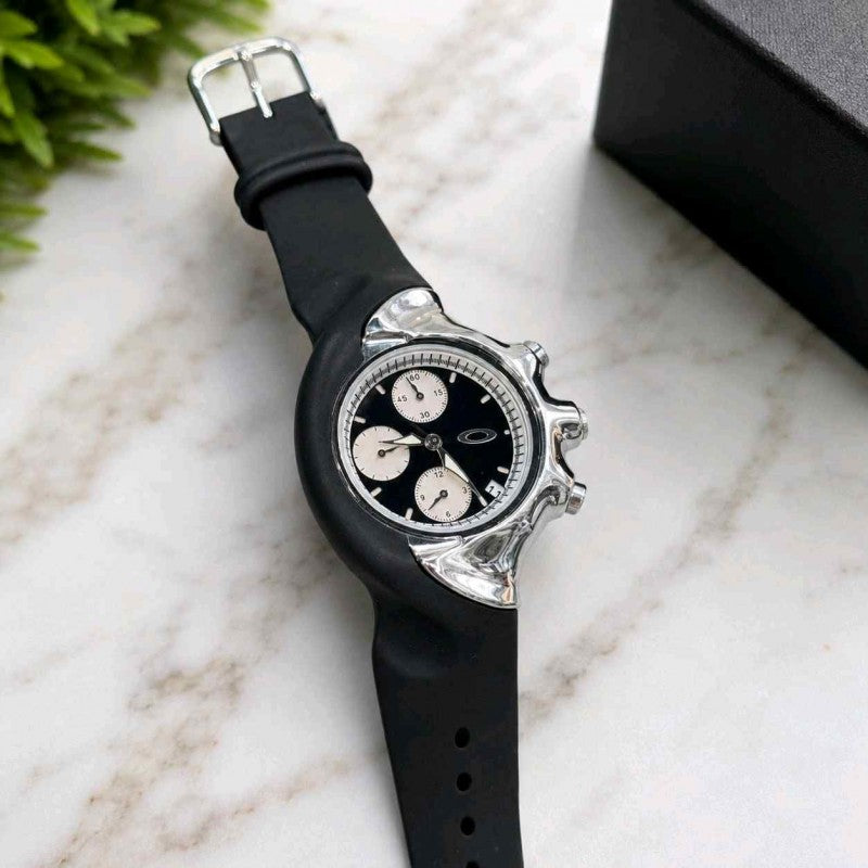 OAKLE_Y DETONATOR ALL WORKING QUARTZ ( 008 )