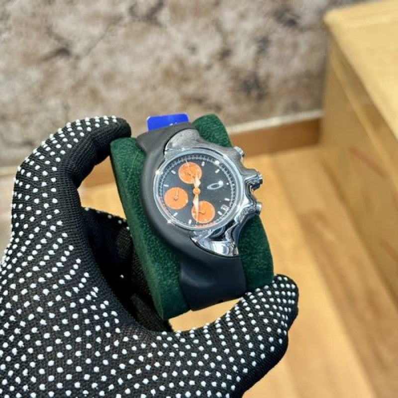OAKLE_Y DETONATOR ALL WORKING QUARTZ ( 005 )