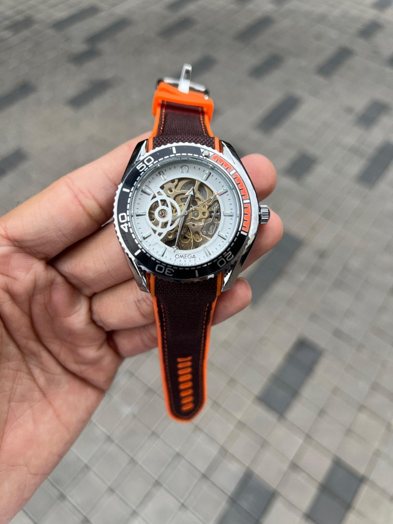 Omeg a Speedmaster Automatic Brown