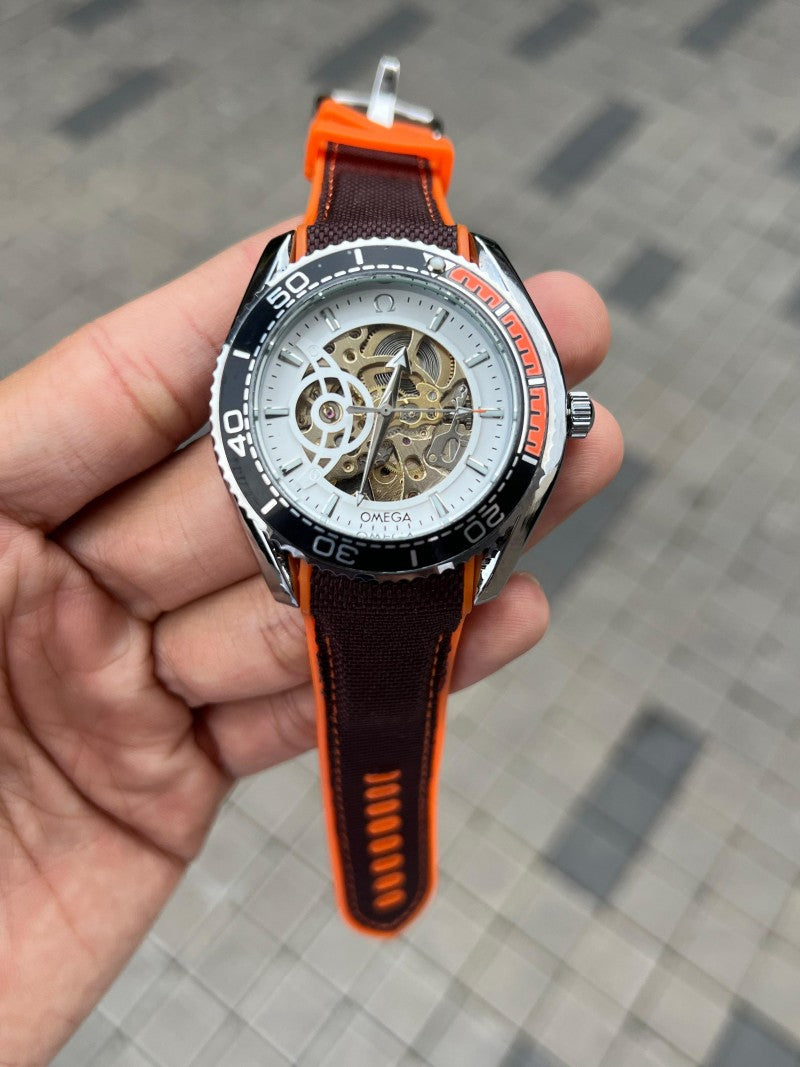 Omeg a Speedmaster Automatic Brown