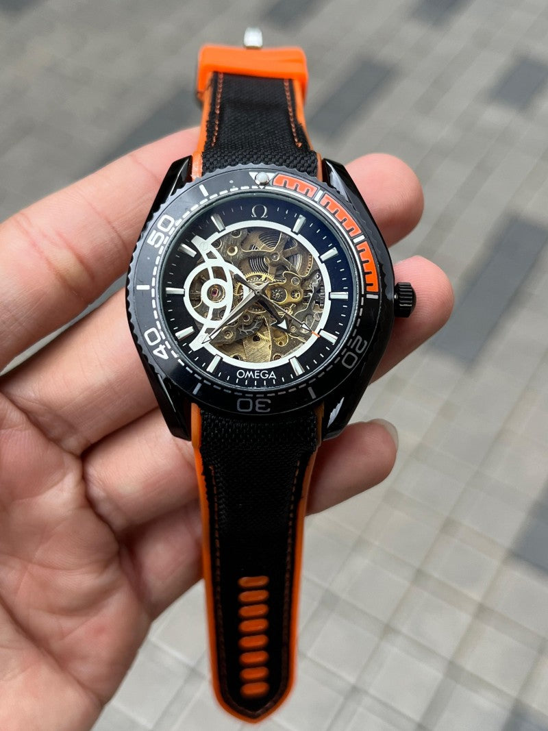 Omeg a Speedmaster Automatic