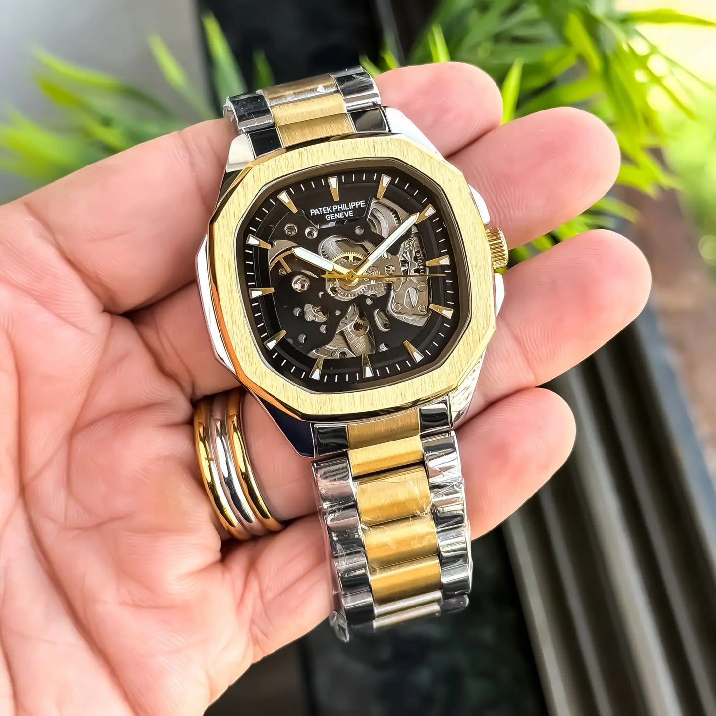 PATEK_AUTO_GOLD_TT_BLACK