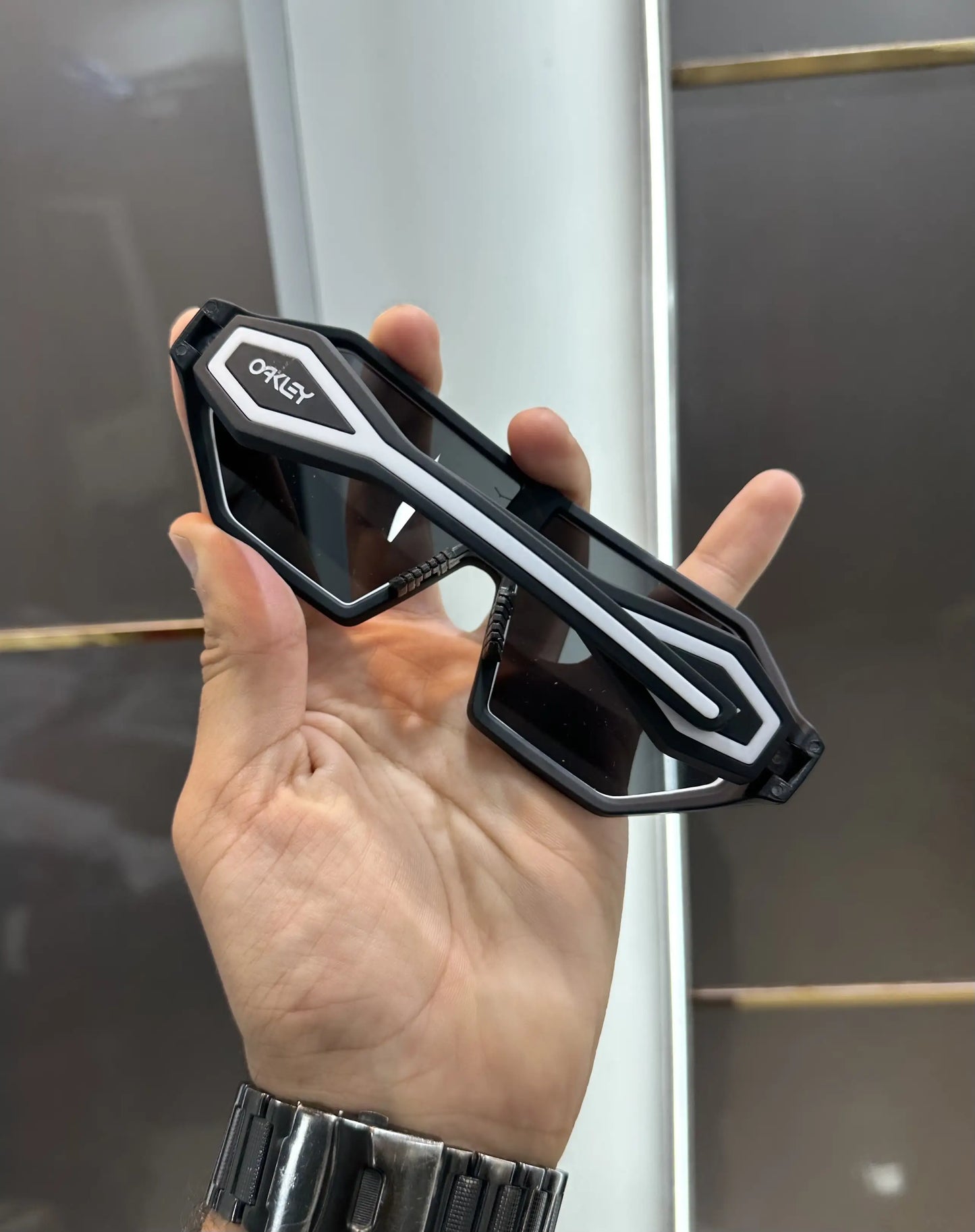 Oakle y All Black Premium Shades 606