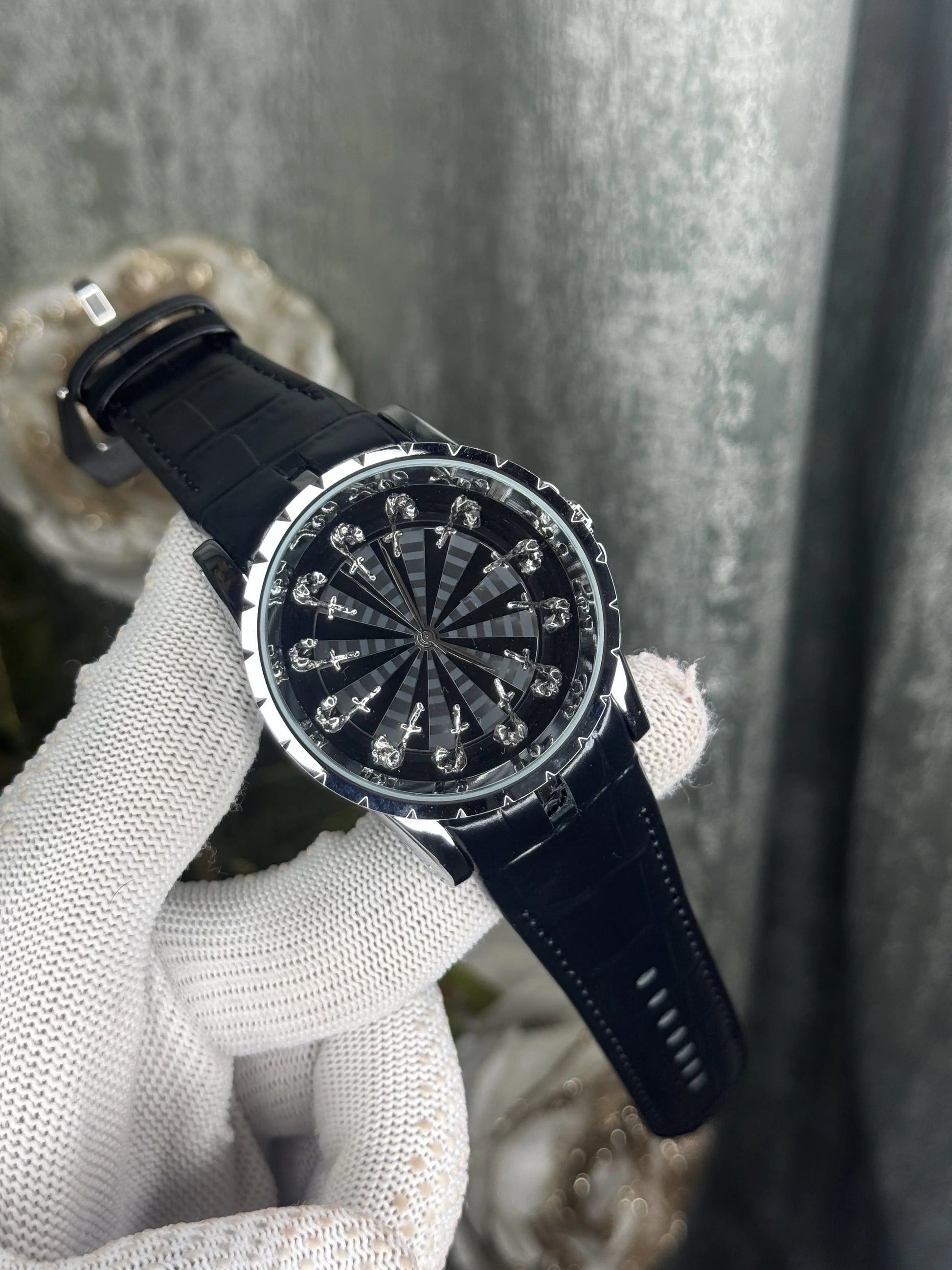 Roger Dubuis Black Onola Twelve Knights Premium Watch
