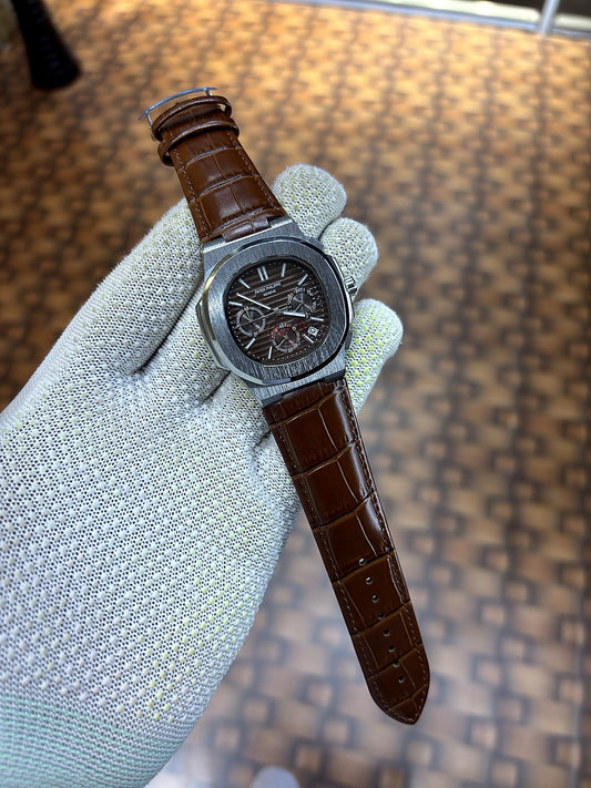 Patek phillpe Nautilus 5712R 001