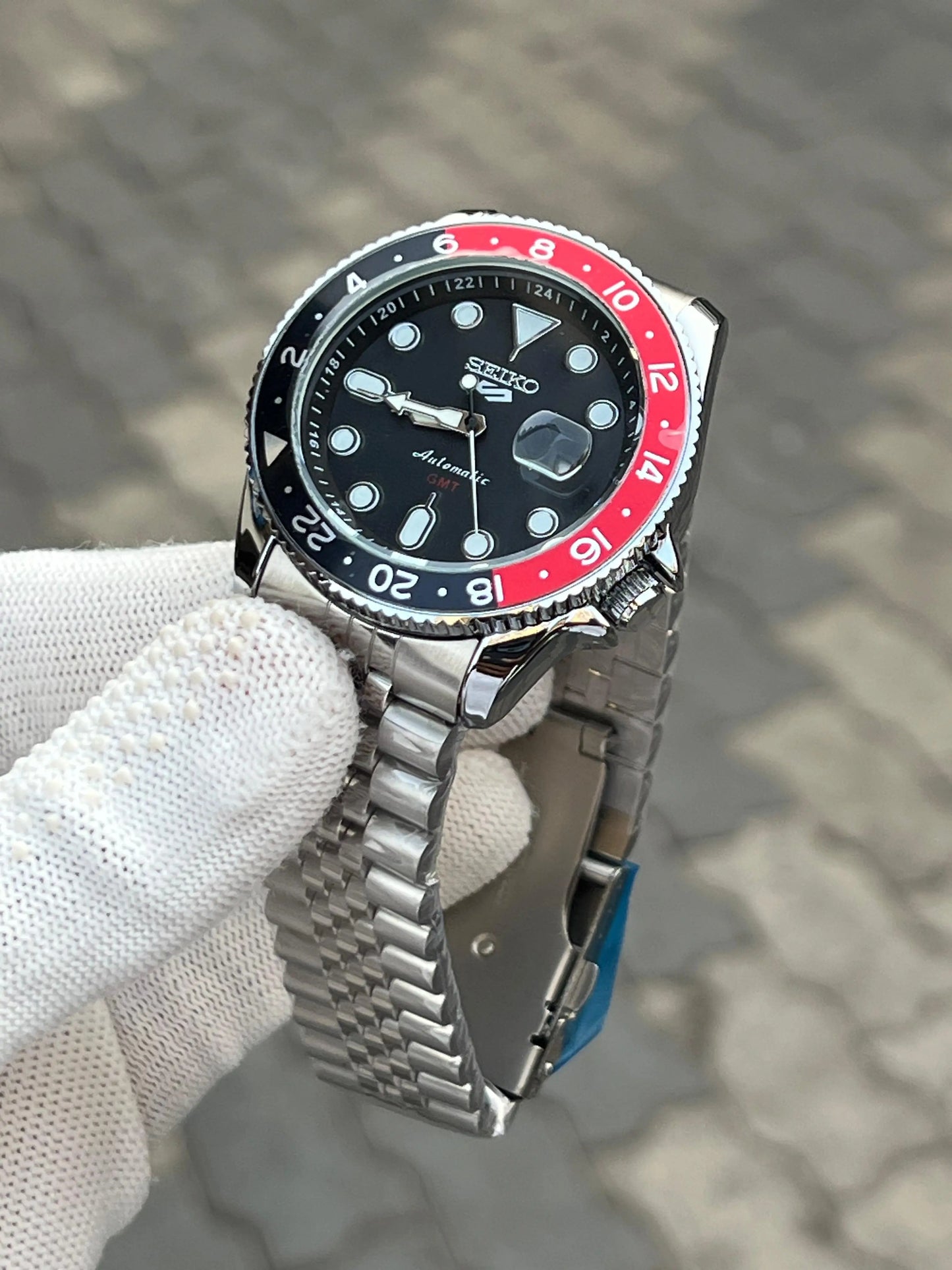 Seik_0 5 Sports GMT Swift Movement Back Open
