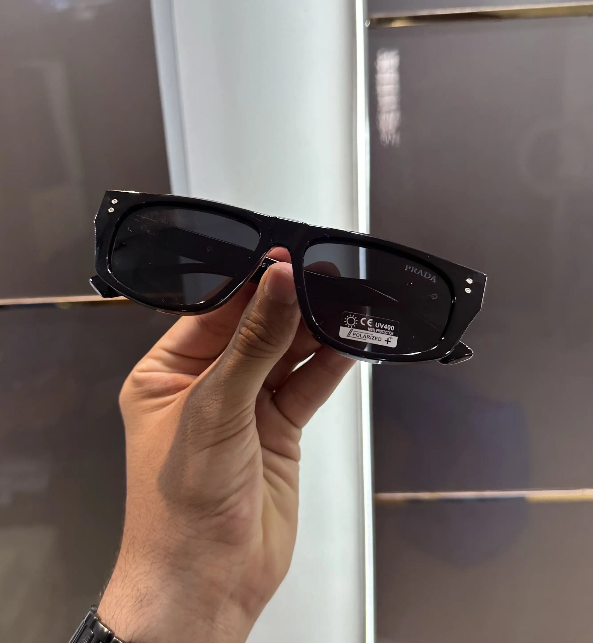 Prad a All Black Premium Shades 04