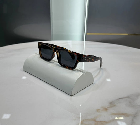 Moscot Tiger Black Premium Shades 550