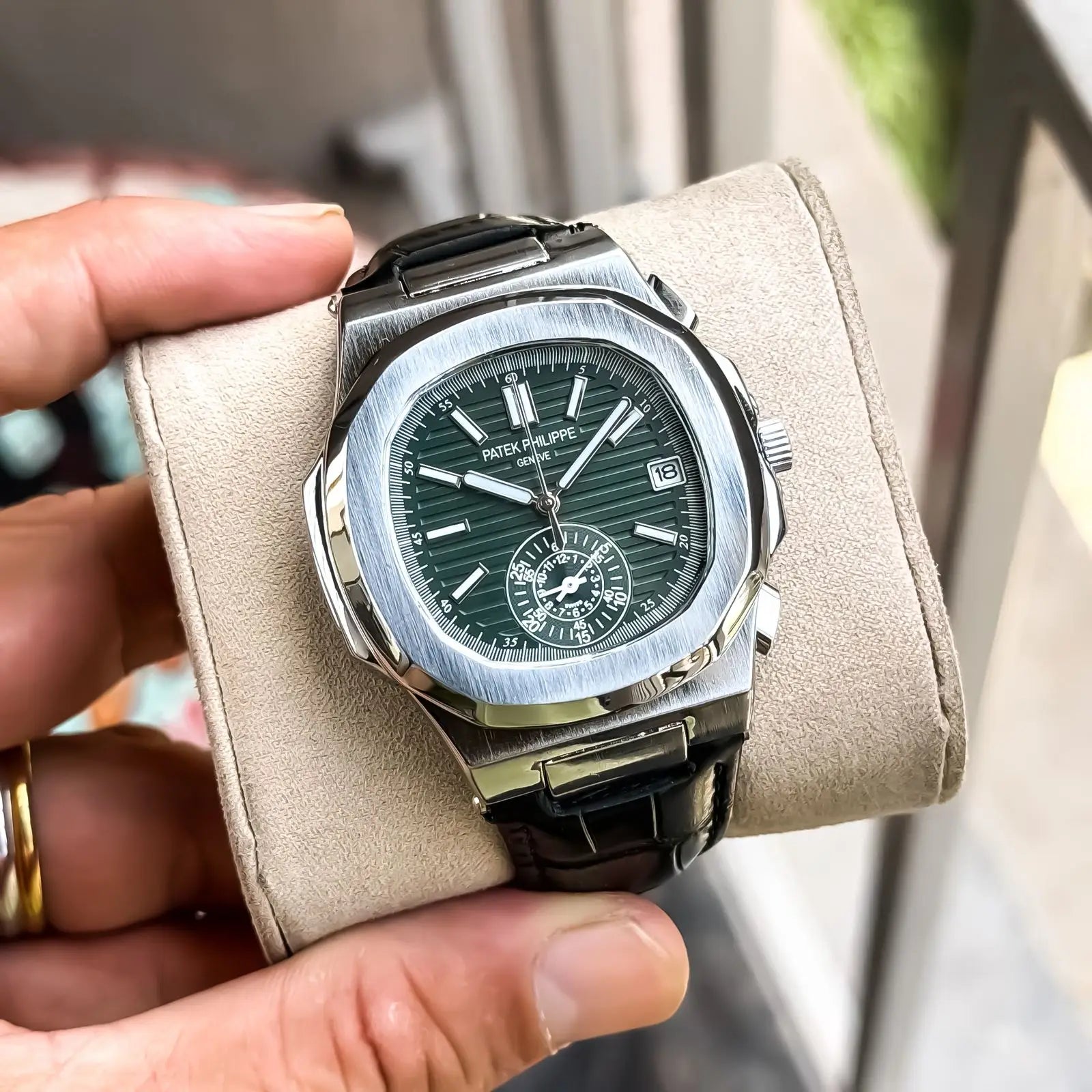 PATEK_CRONO_SILVER_GREEN