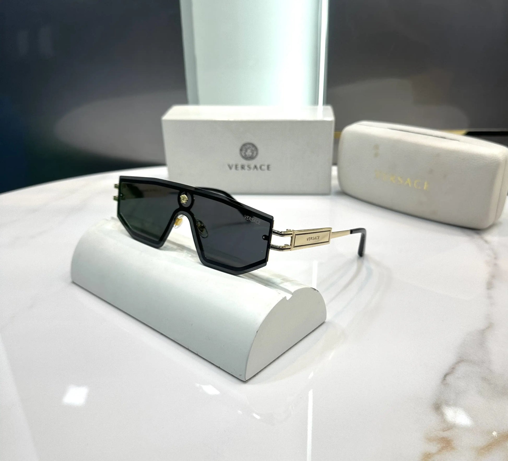 Versac e Gold Black Metal Premium Shades 9995