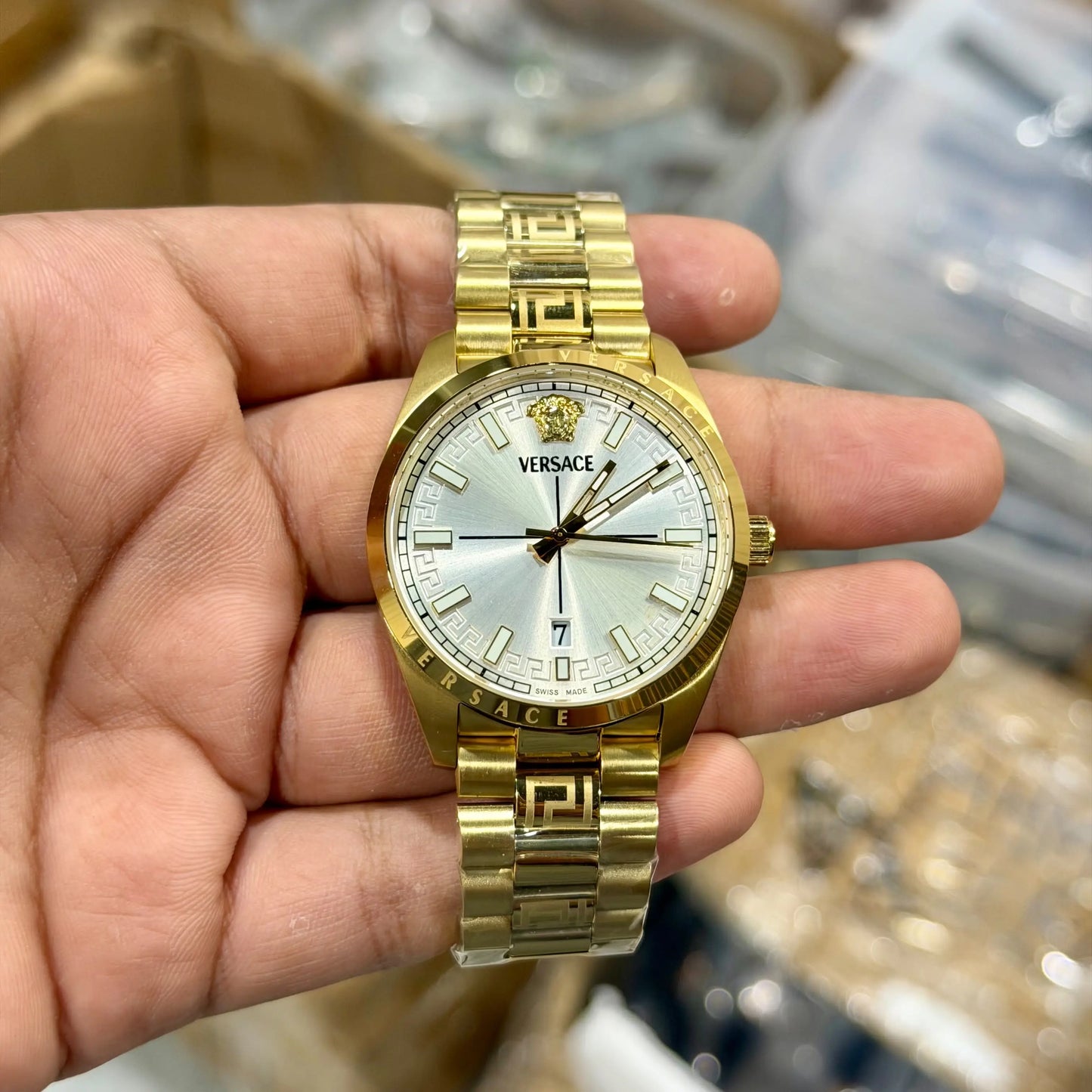 Versace Gold Round Dail Analog Men