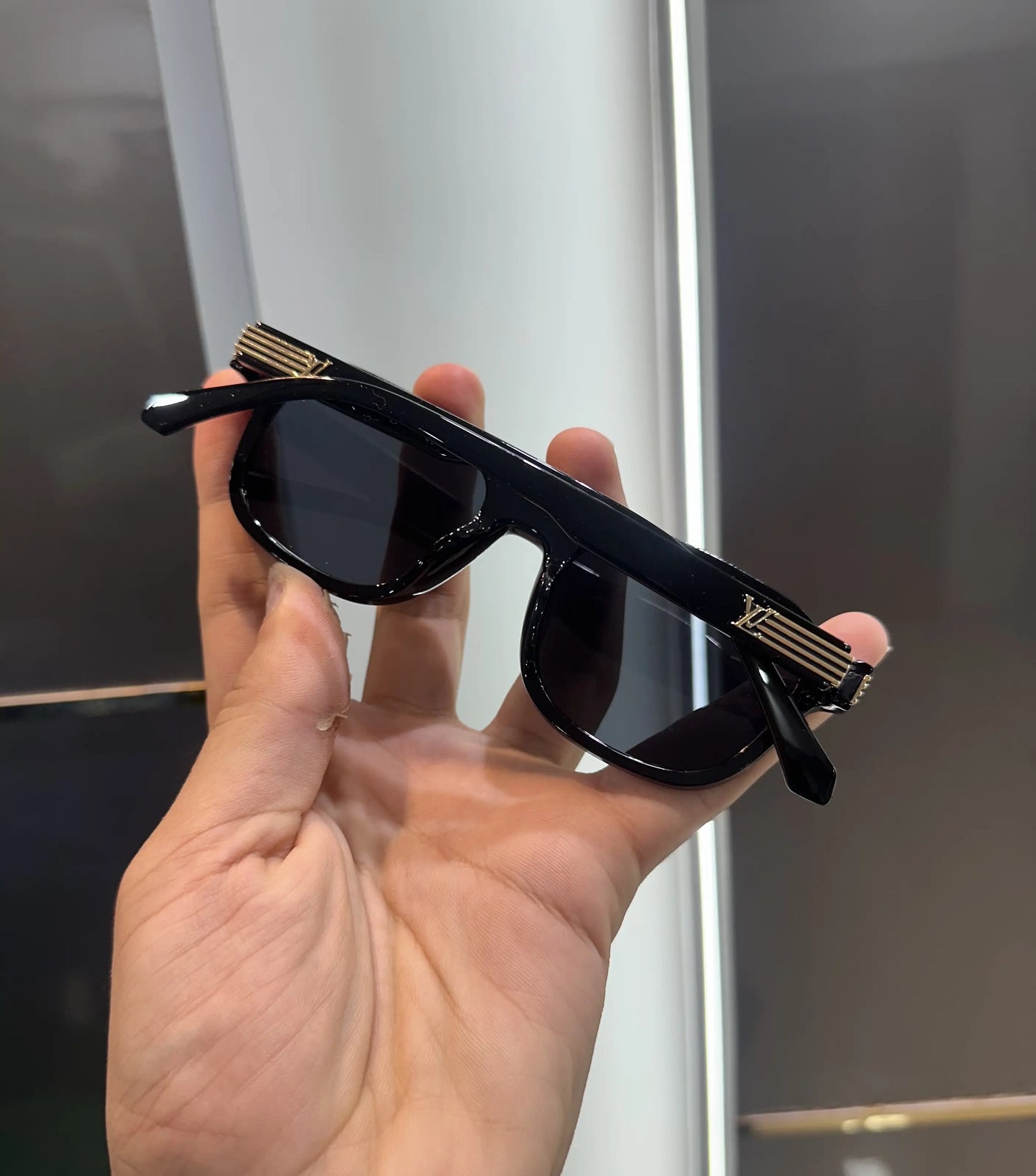 Louis Vuitto n All Black Premium Shades 2941