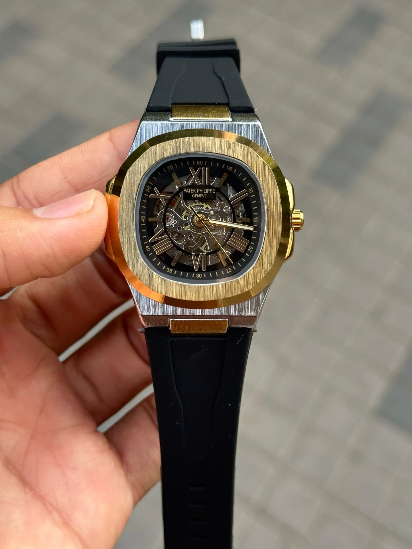 Patek Phillip e Nautilus Skeleton Silicone Gold Two Tone Black