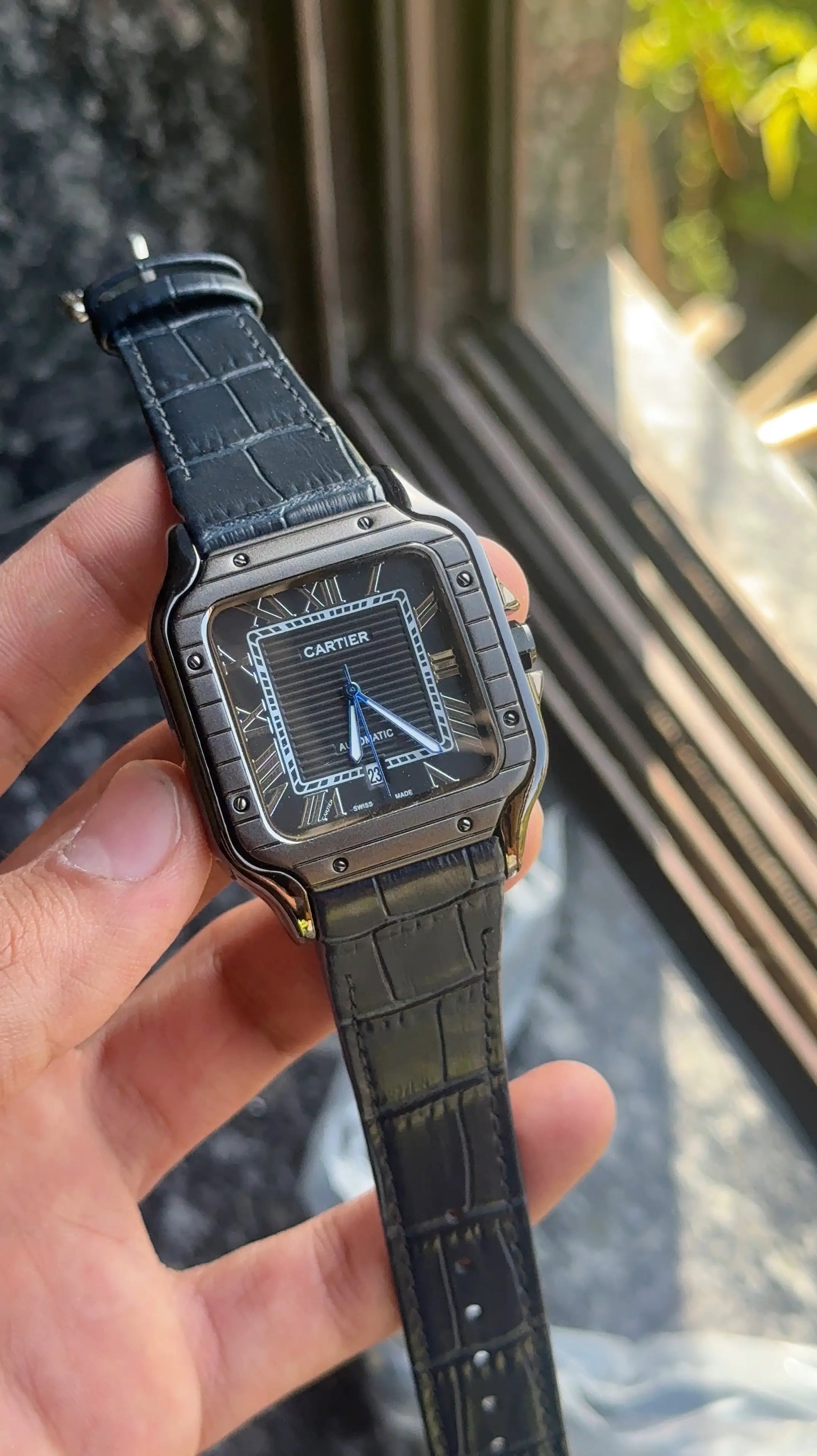 Cartier Santos heavy shift movement