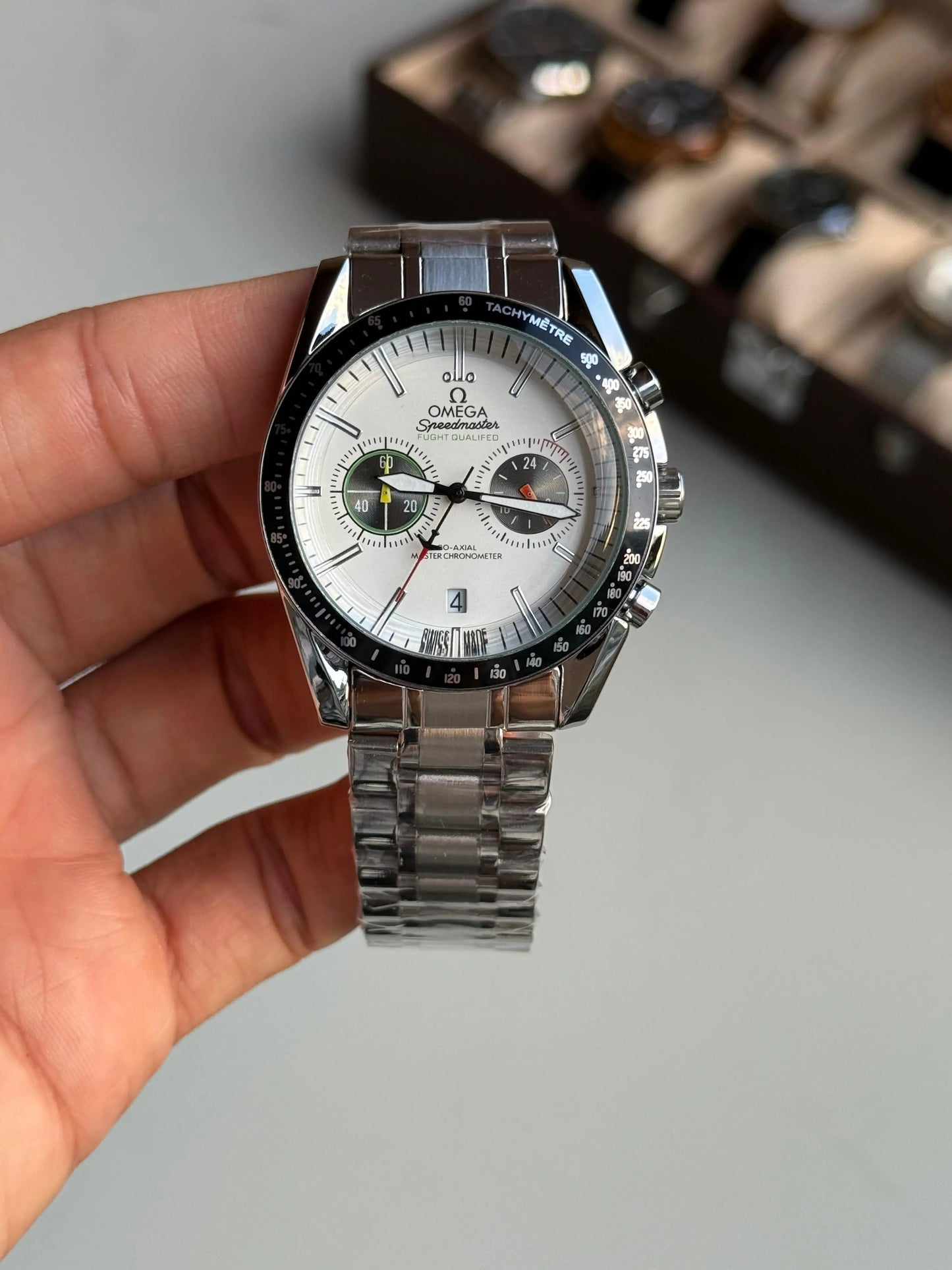 Omeg a Speedmaster Chronograph