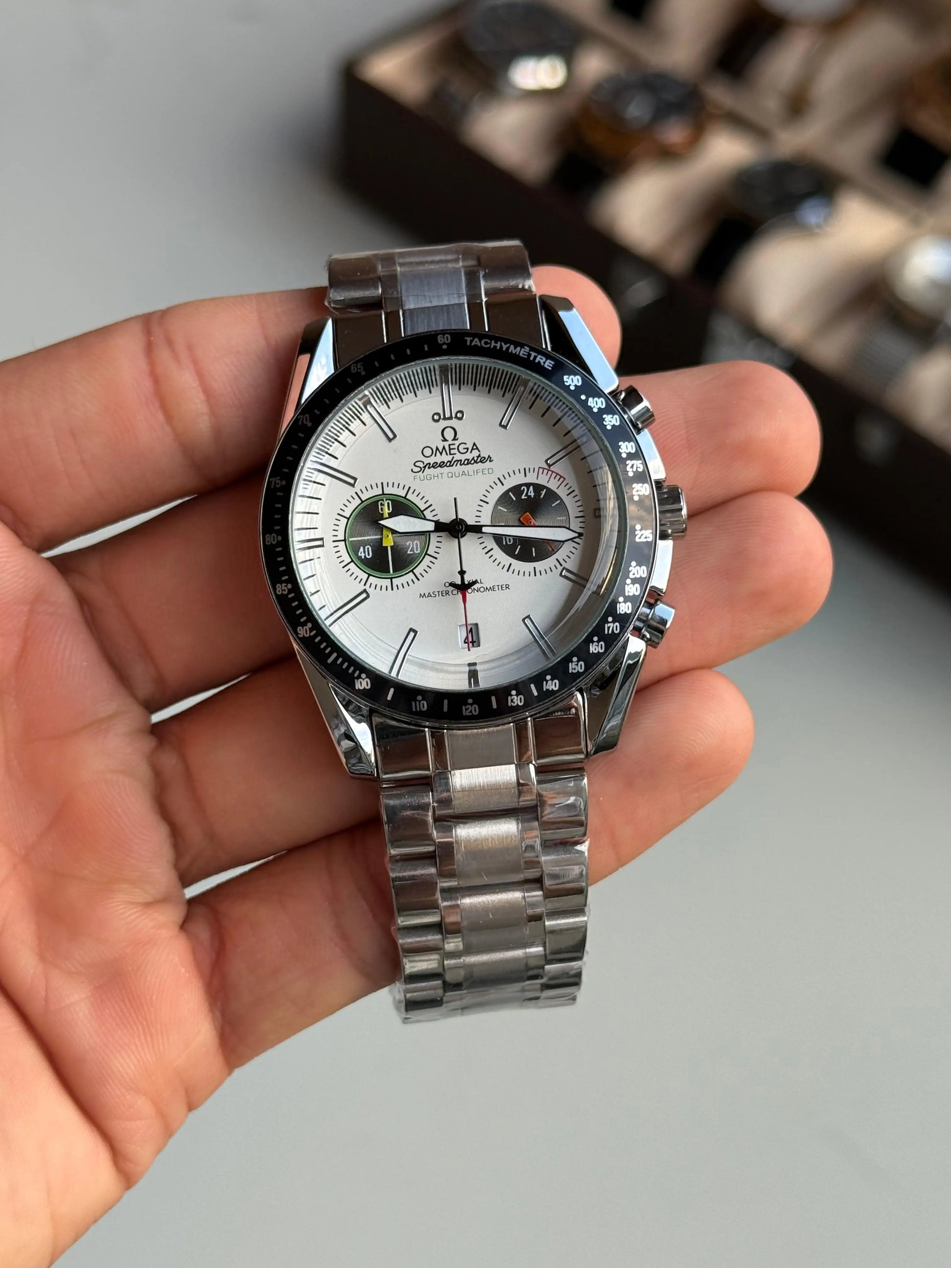 Omeg a Speedmaster Chronograph